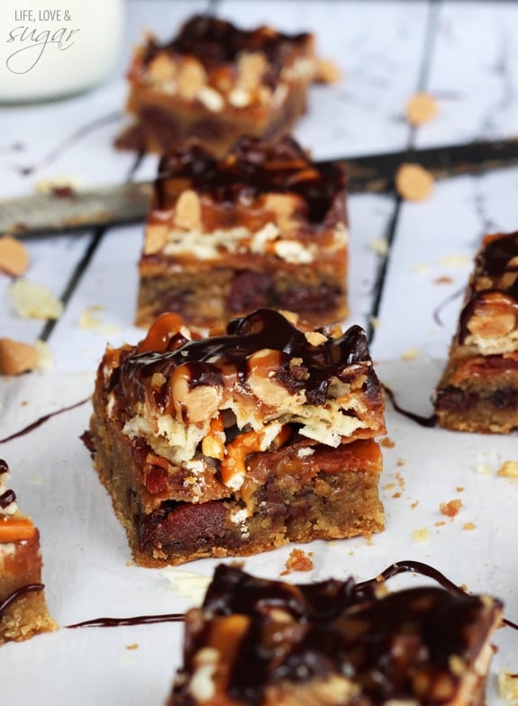 Irresistible Bacon Beer and Potato Chip Cookie Bars Recipe