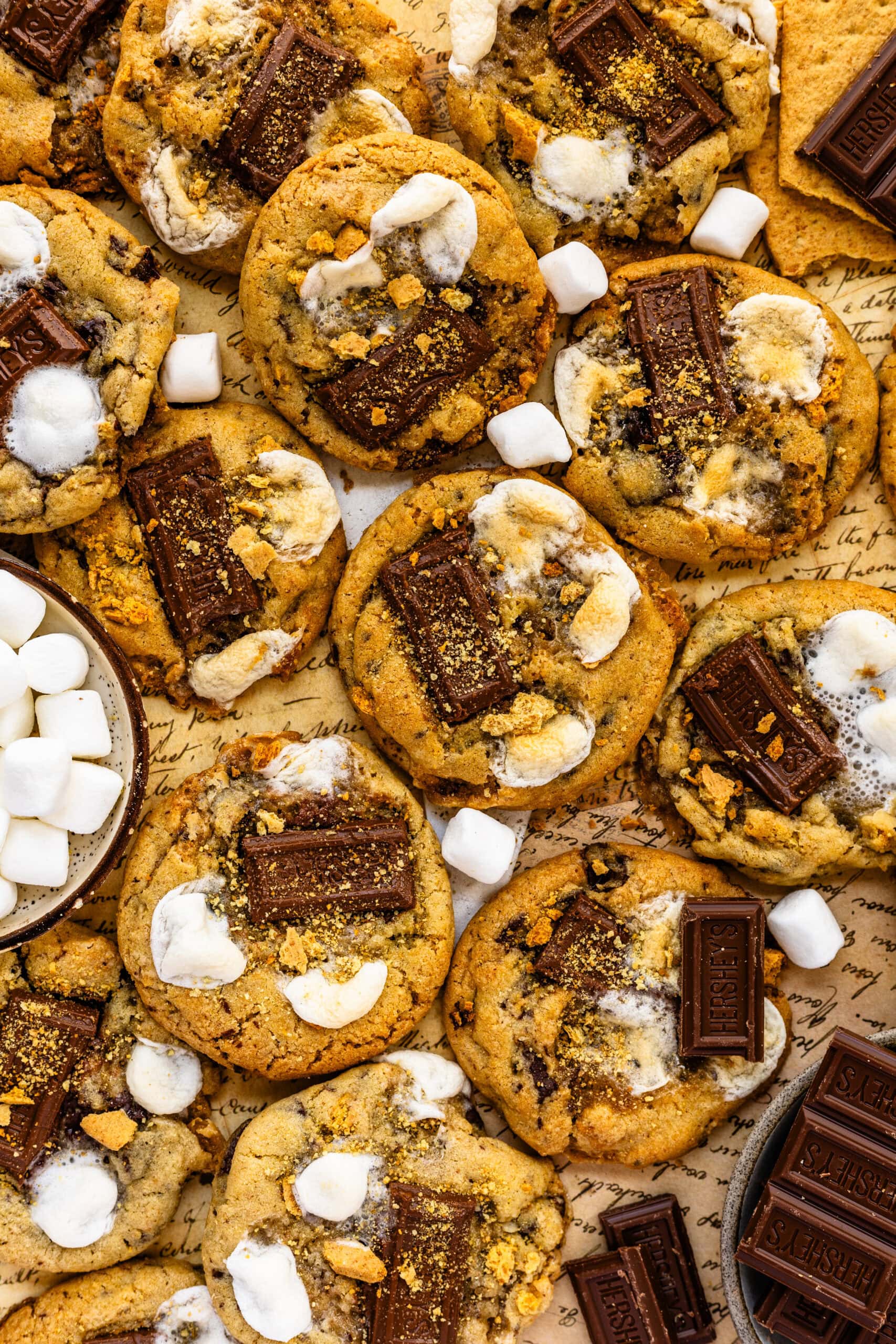 How to Make Delicious Cookie Smores with Marshmallows, Chocolate, and Graham Crackers