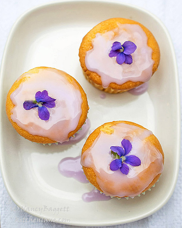 How to Make White Violet Desserts: Perfect Spring Treats with Edible Flowers