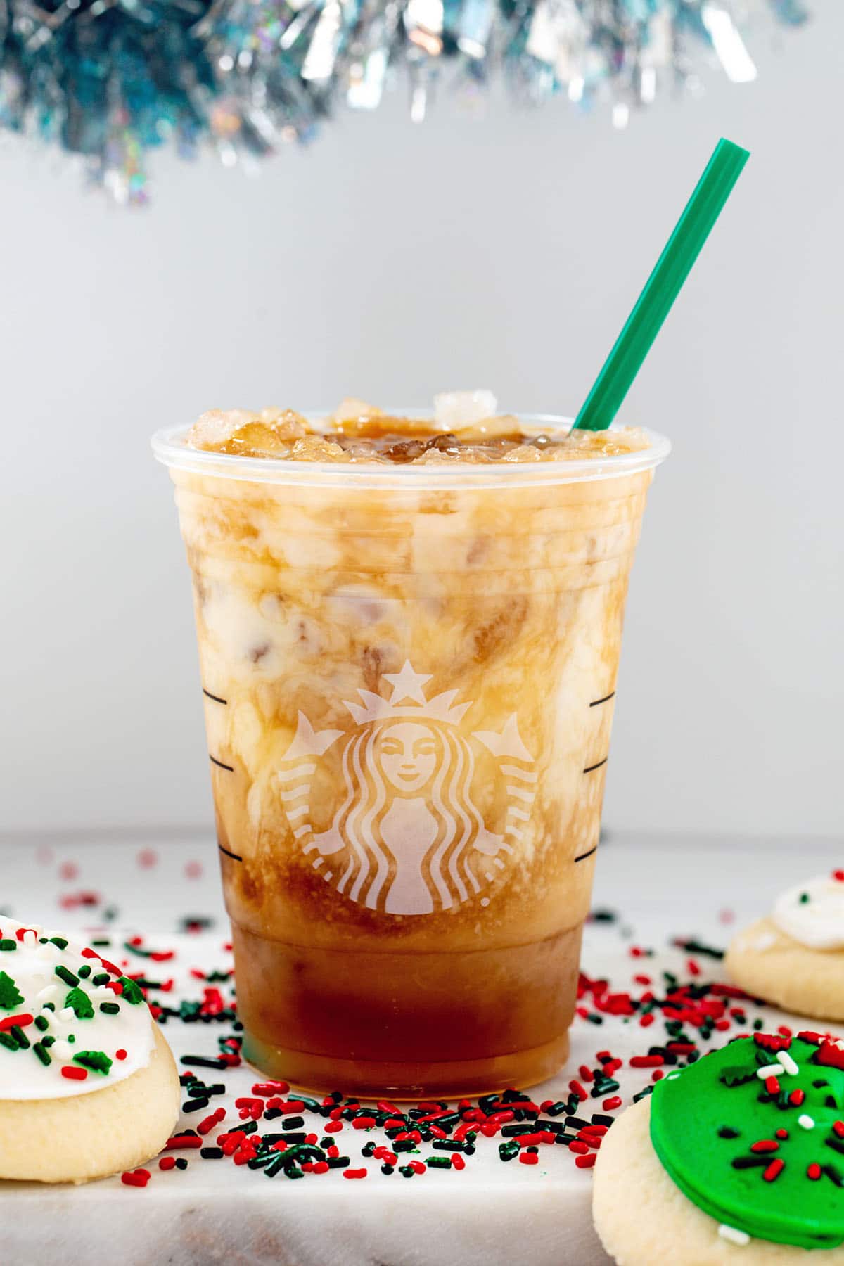 Iced Sugar Cookie Almondmilk Latte: Starbucks Festive Treat