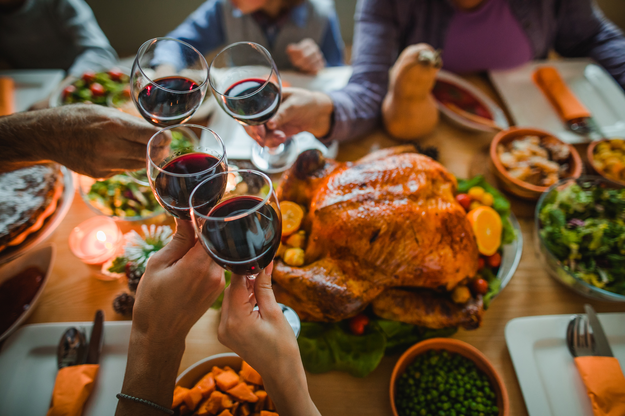 Where to Find Free Thanksgiving Dinner Near Me in 2023: Locations & Details