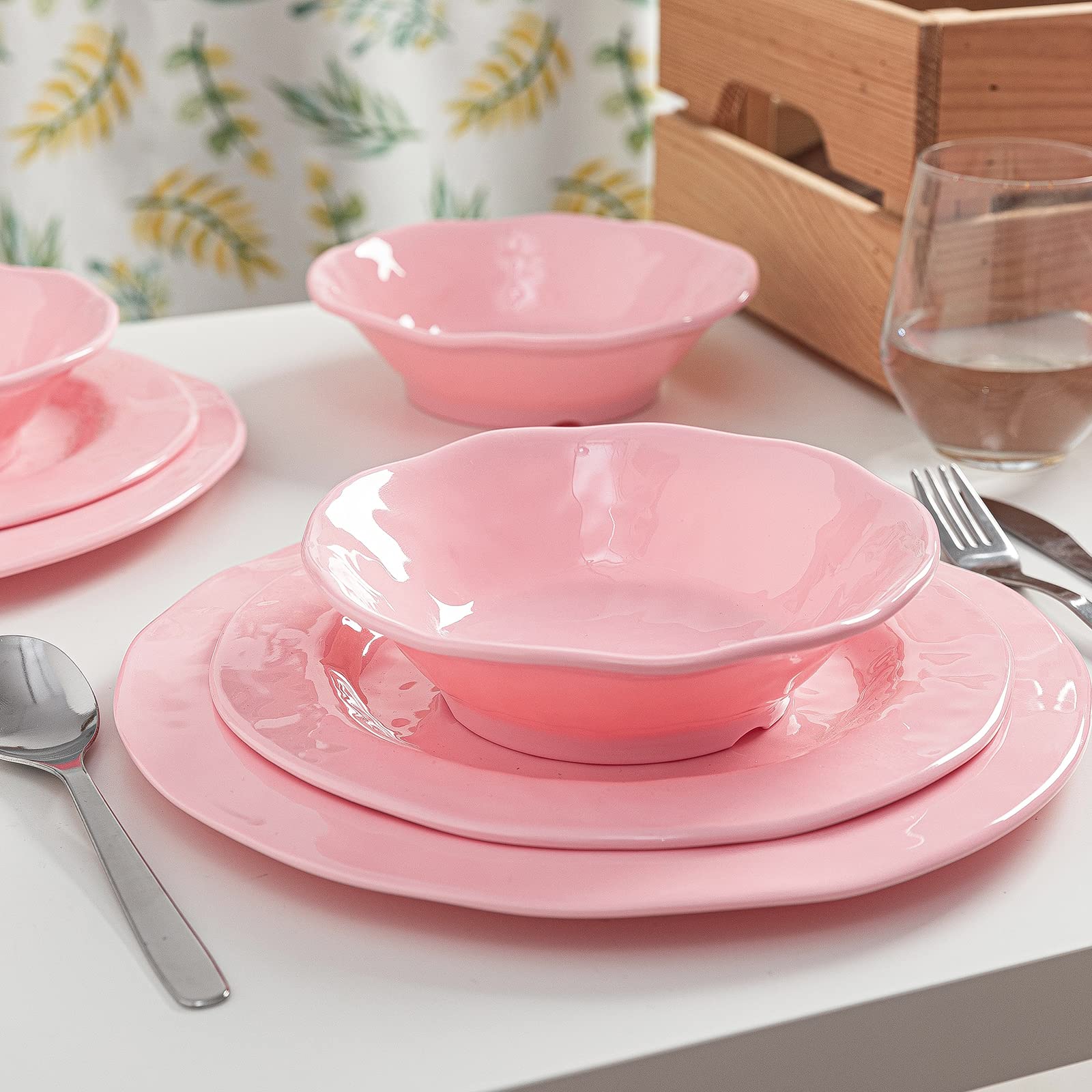 Elegant Pink Dinner Plates: Shop Now for Stylish Dining