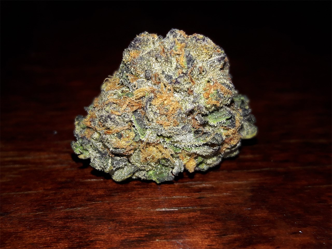 Pink Cookies Strain Guide: Effects, THC Levels, and Flavor Notes