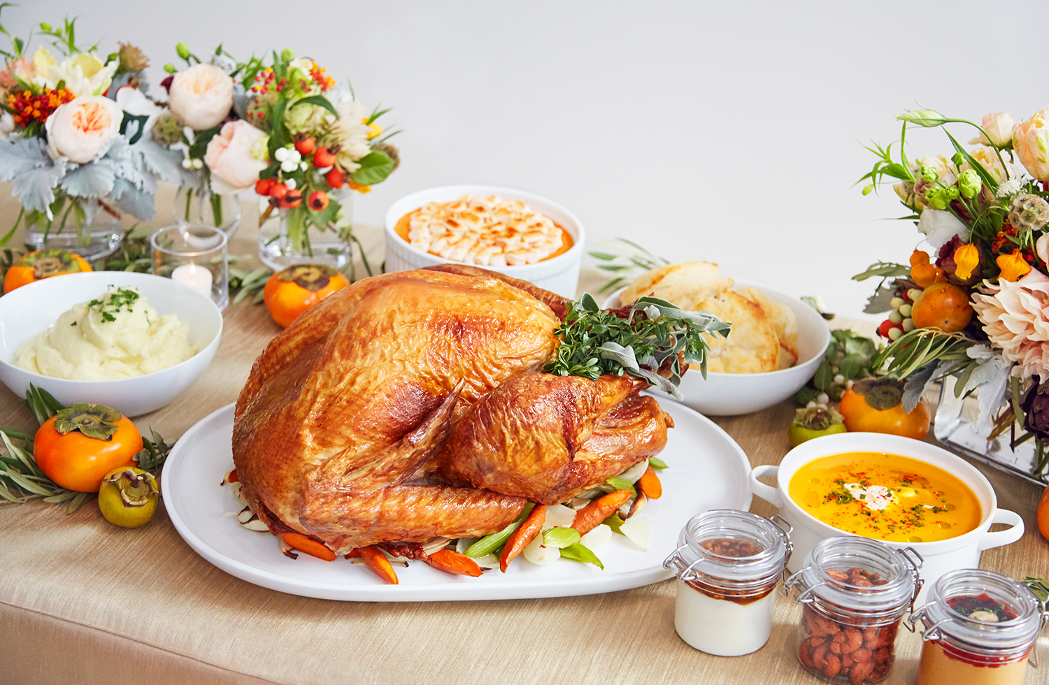 Find the Best Thanksgiving Dinner Caterers Near You This Holiday Season