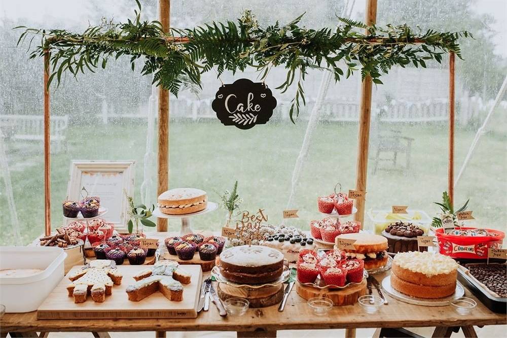 Best Dessert Stands for Weddings, Parties, and Special Occasions