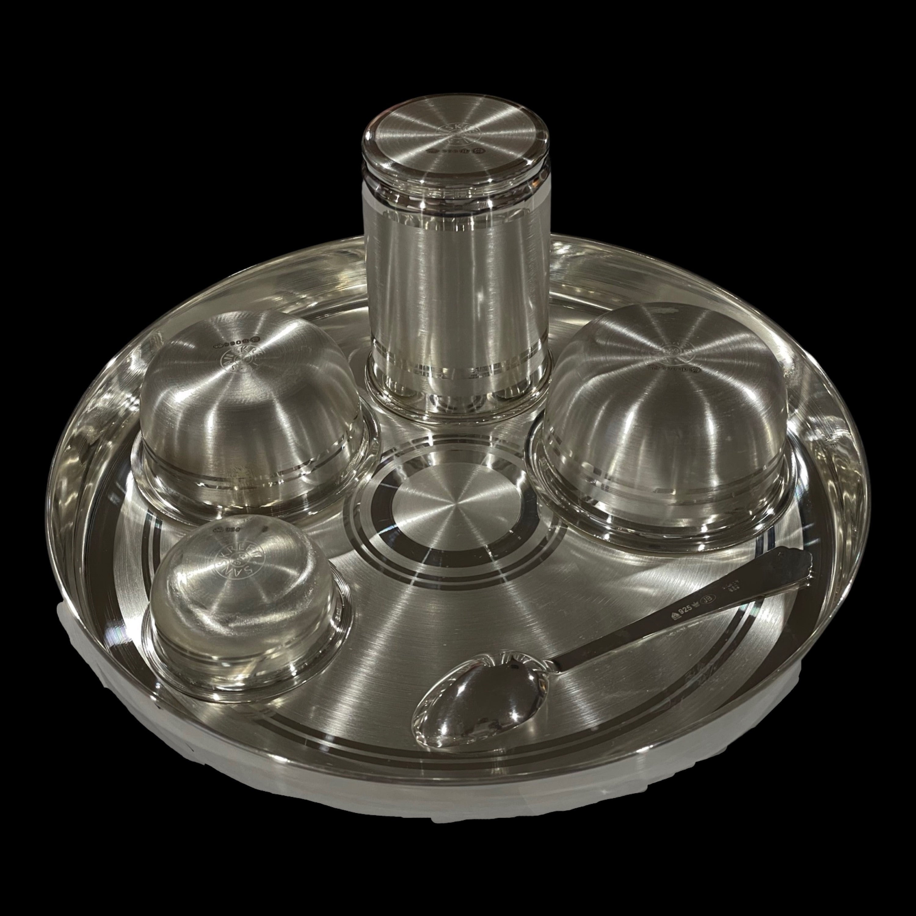 Need a Silver Dinner Set? Check Out These Top Picks!