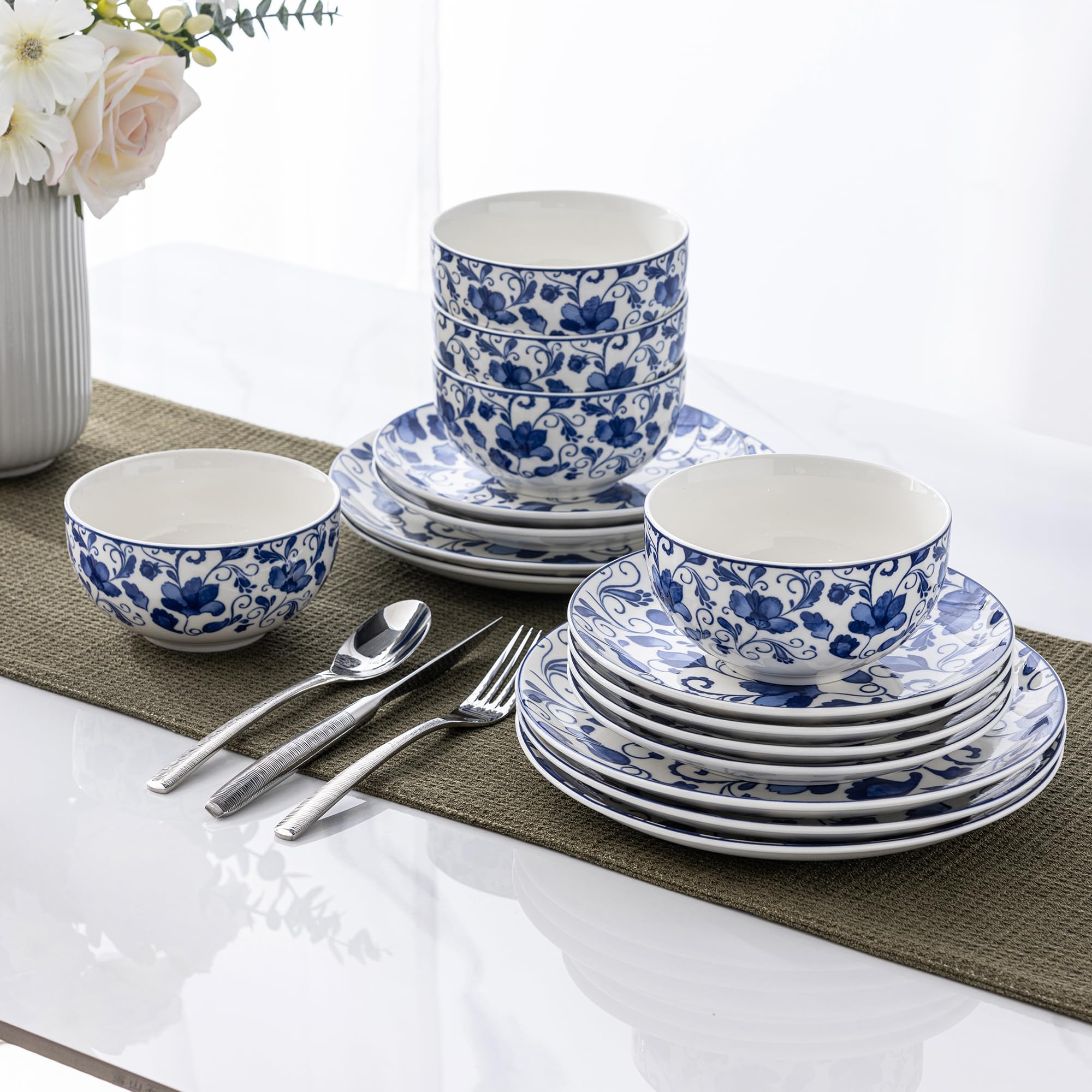 Upgrade Your Tableware with Blue and White Dinner Plates Now