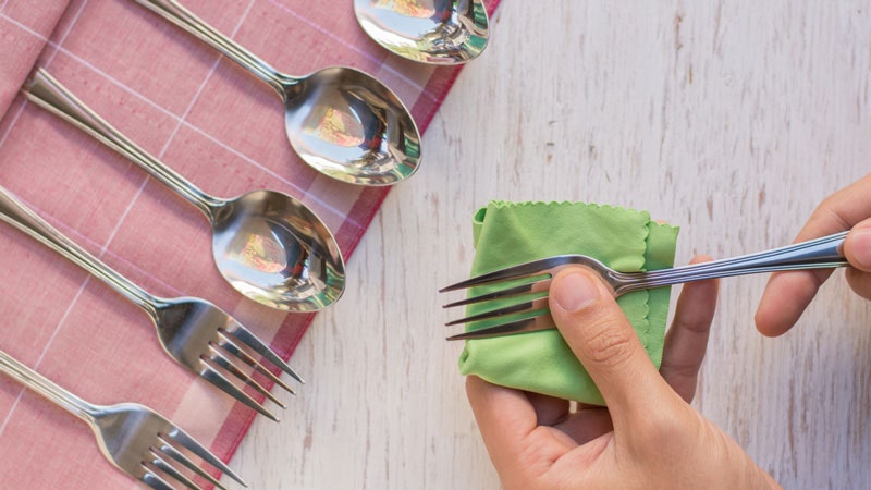 How to Care for Your Dinner Forks: Easy Maintenance Tips