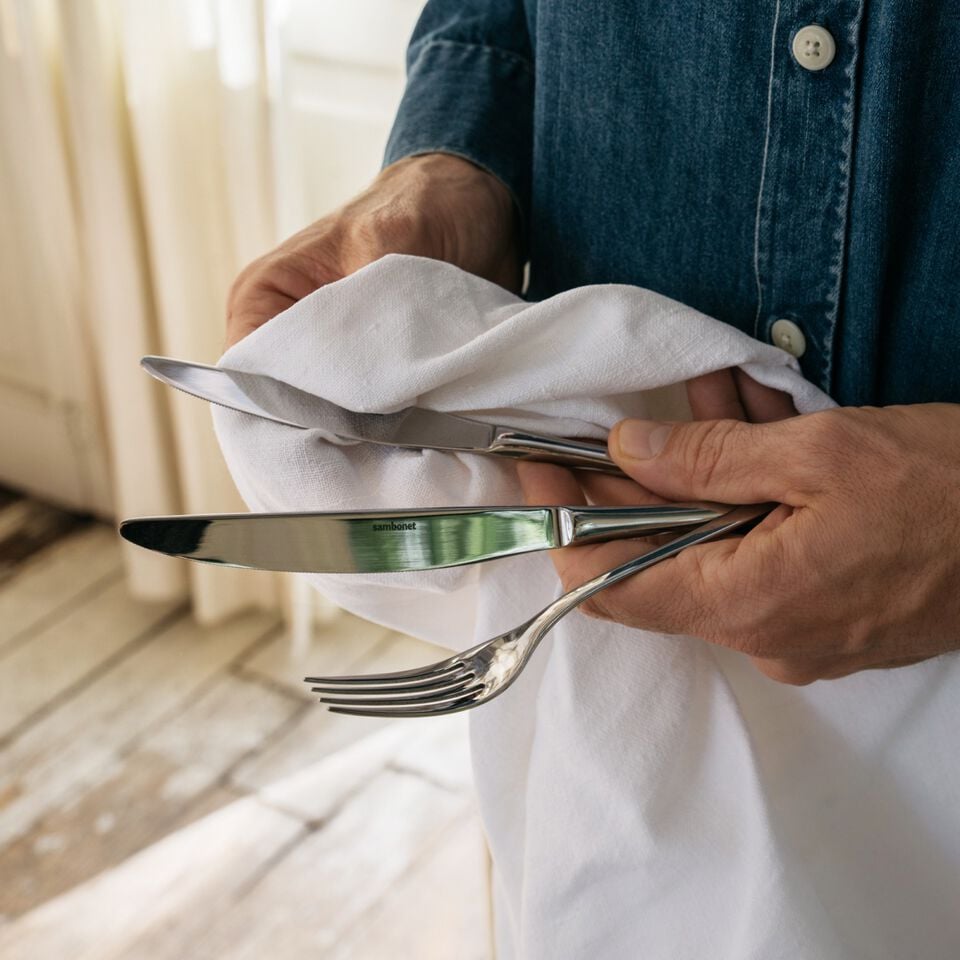 How to Care for Your Dinner Forks: Easy Maintenance Tips