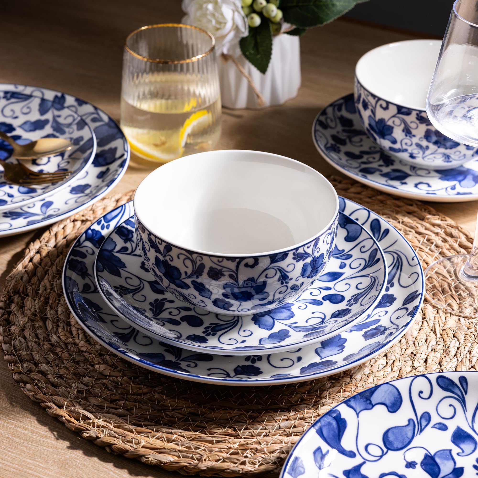 Upgrade Your Tableware with Blue and White Dinner Plates Now