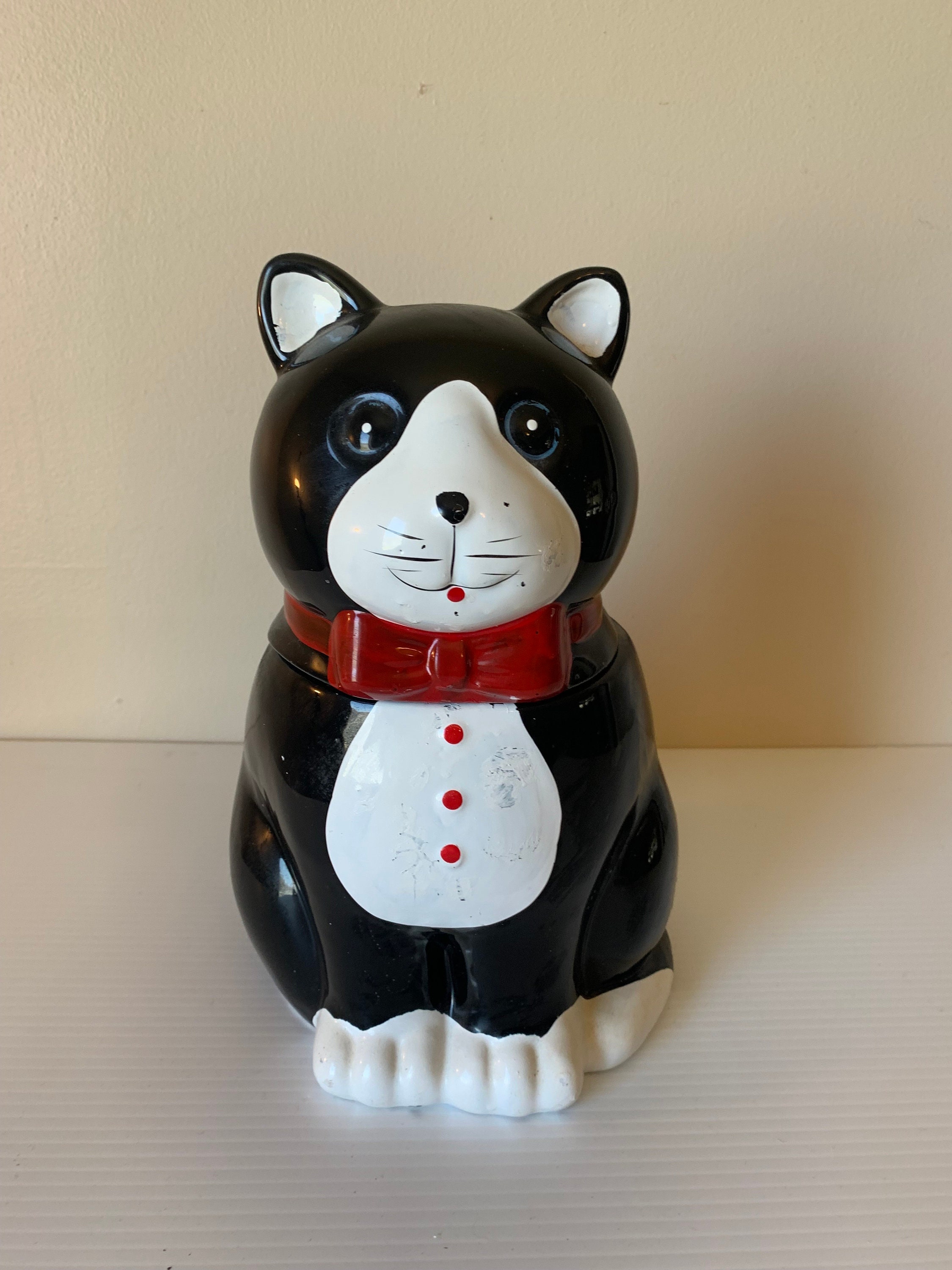 Cat Cookie Jar Styles: From Vintage to Modern, Find Your Favorite Design Here