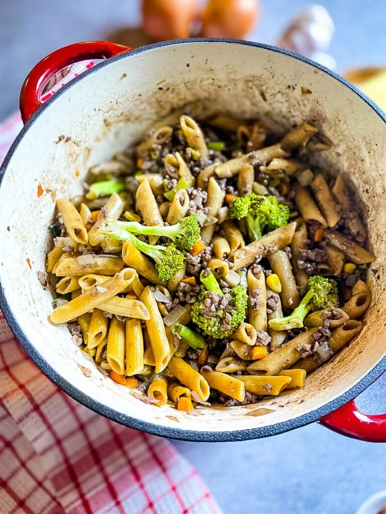 Best Ground Beef Pasta Recipes No Tomato Sauce the Family Will Love