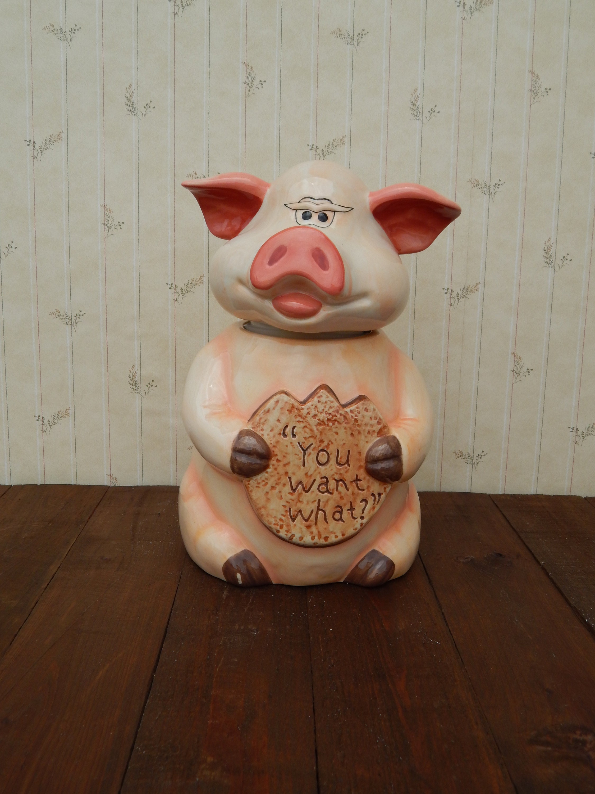 Vintage Pig Cookie Jar: Where to Find Your Perfect One (Plus Tips for Collectors)