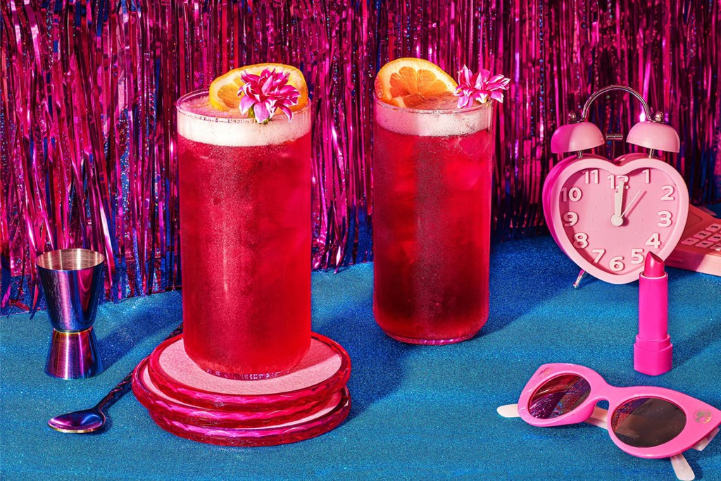 What is glitter for drinks? Here are some sparkling ideas for your beverage!