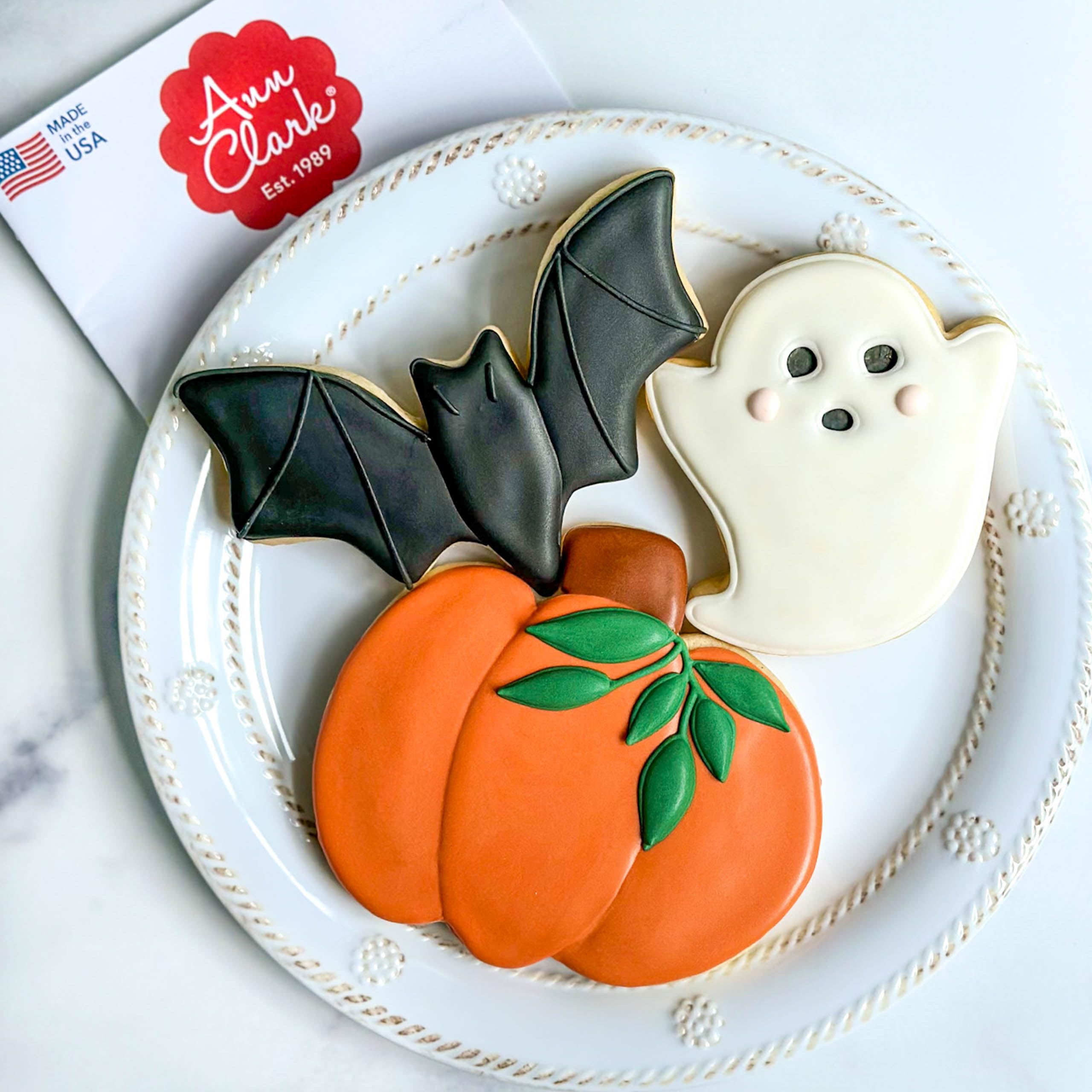 Get Your Pumpkin Cookie Cutter Now! (Make Spooktacular Cookies This Fall)