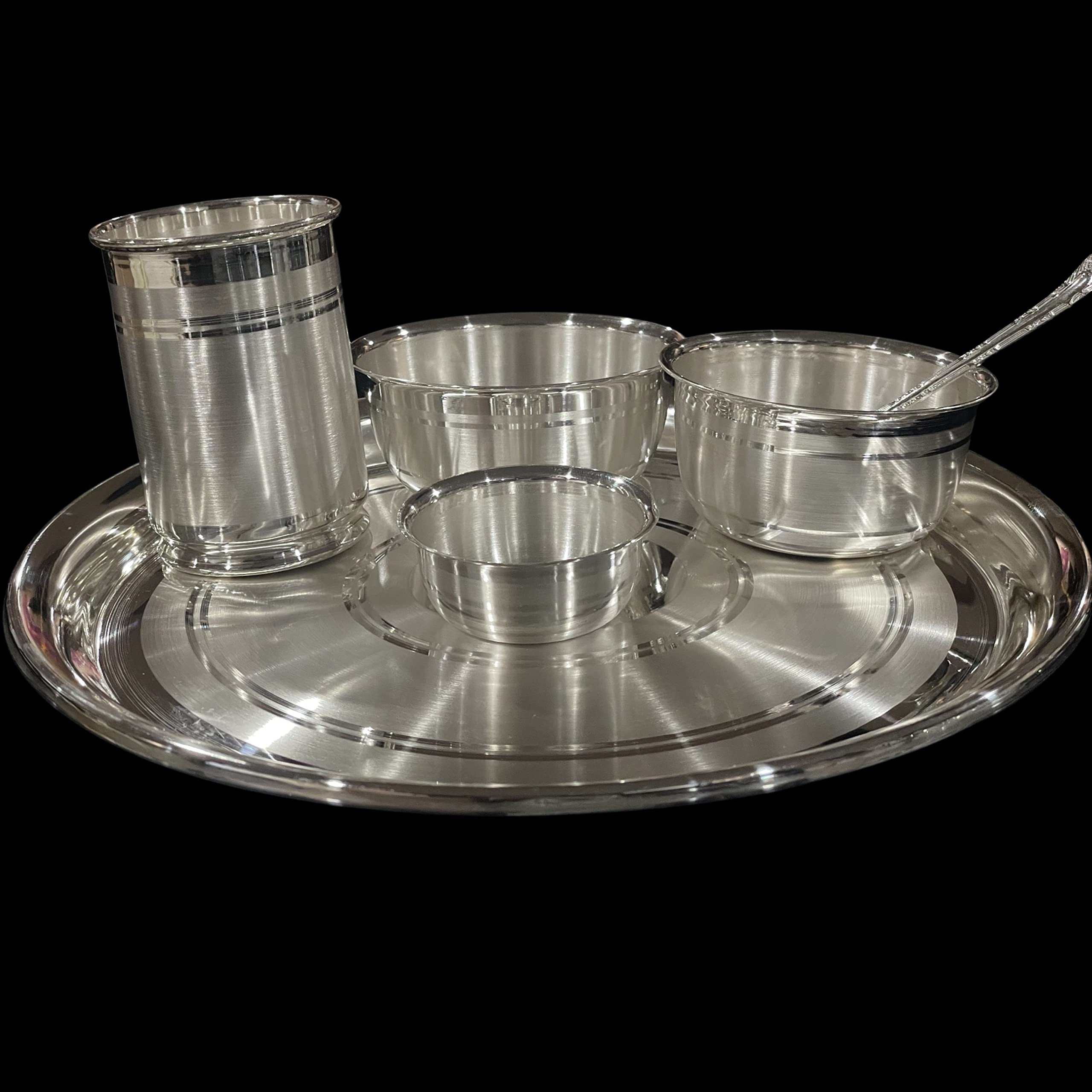 Need a Silver Dinner Set? Check Out These Top Picks!