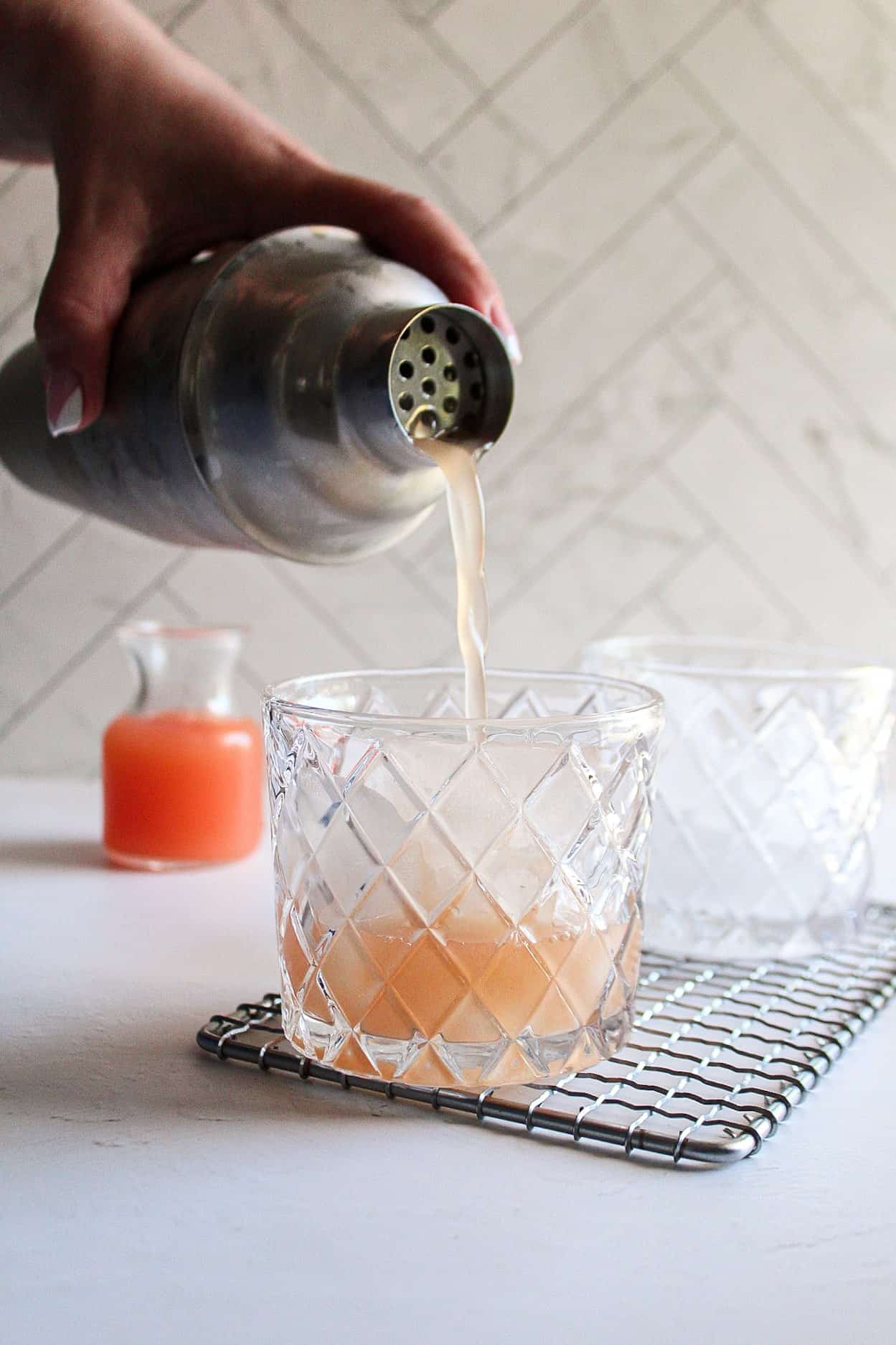 Gin and Grapefruit Cocktail: Tips? (Find the Best Mix for Your Drink)