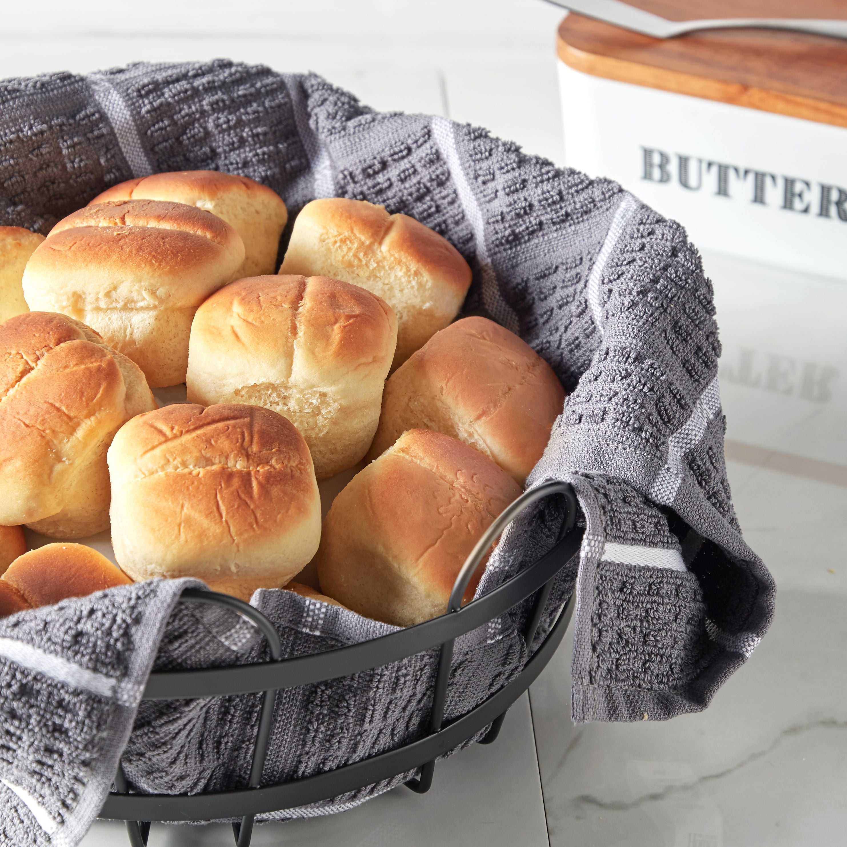 Brown n Serve Dinner Rolls: Perfect for Your Family Dinner