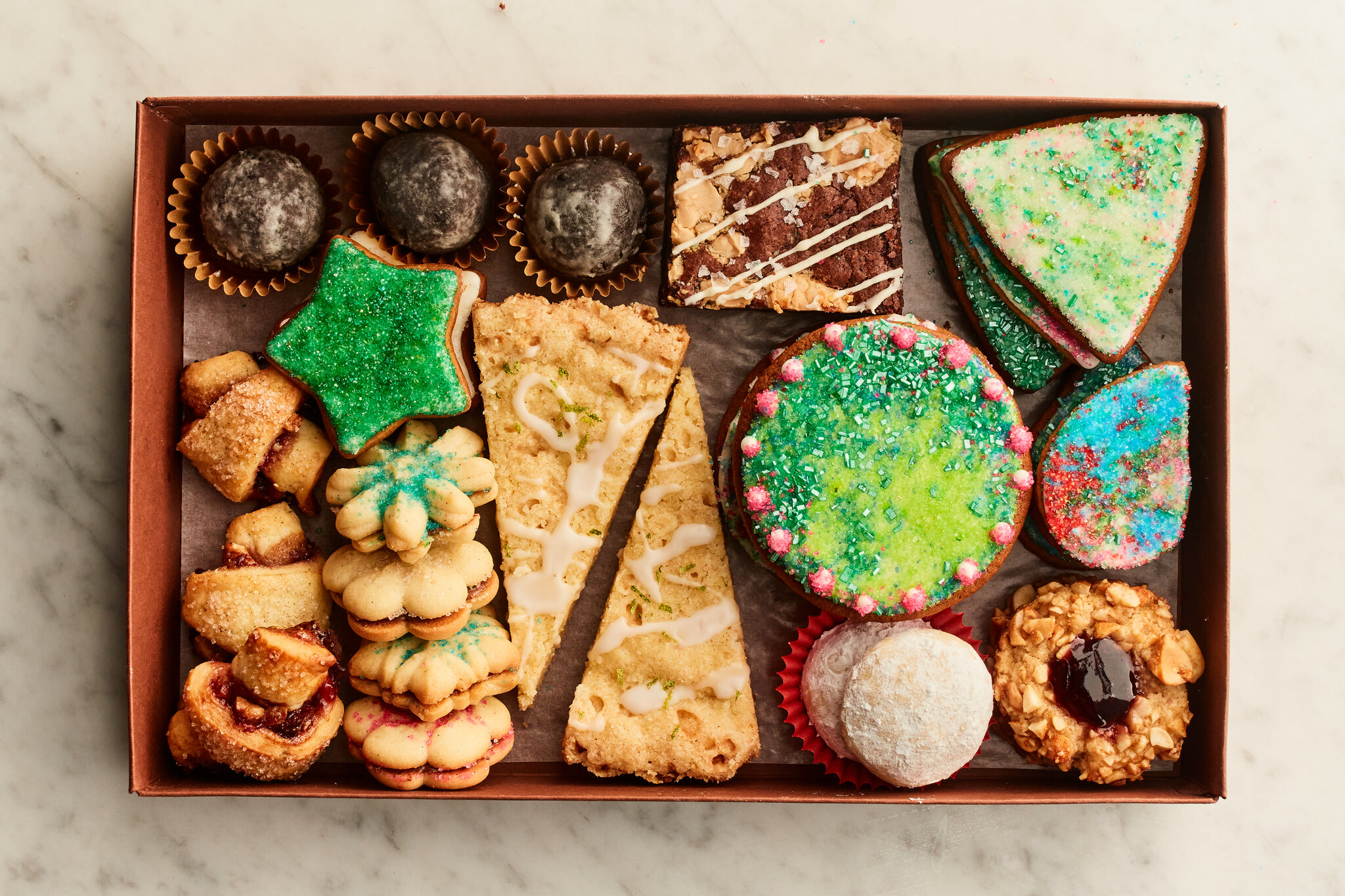 Assorted Cookies Gift Box Ideas for Special Moments