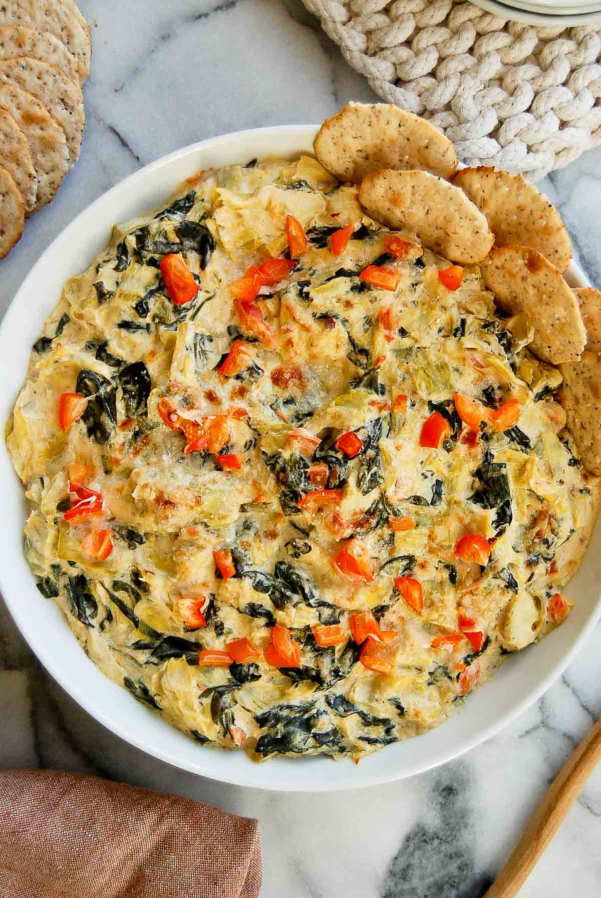 Delicious Spinach Artichoke Dip Without Mayo: Try it Now