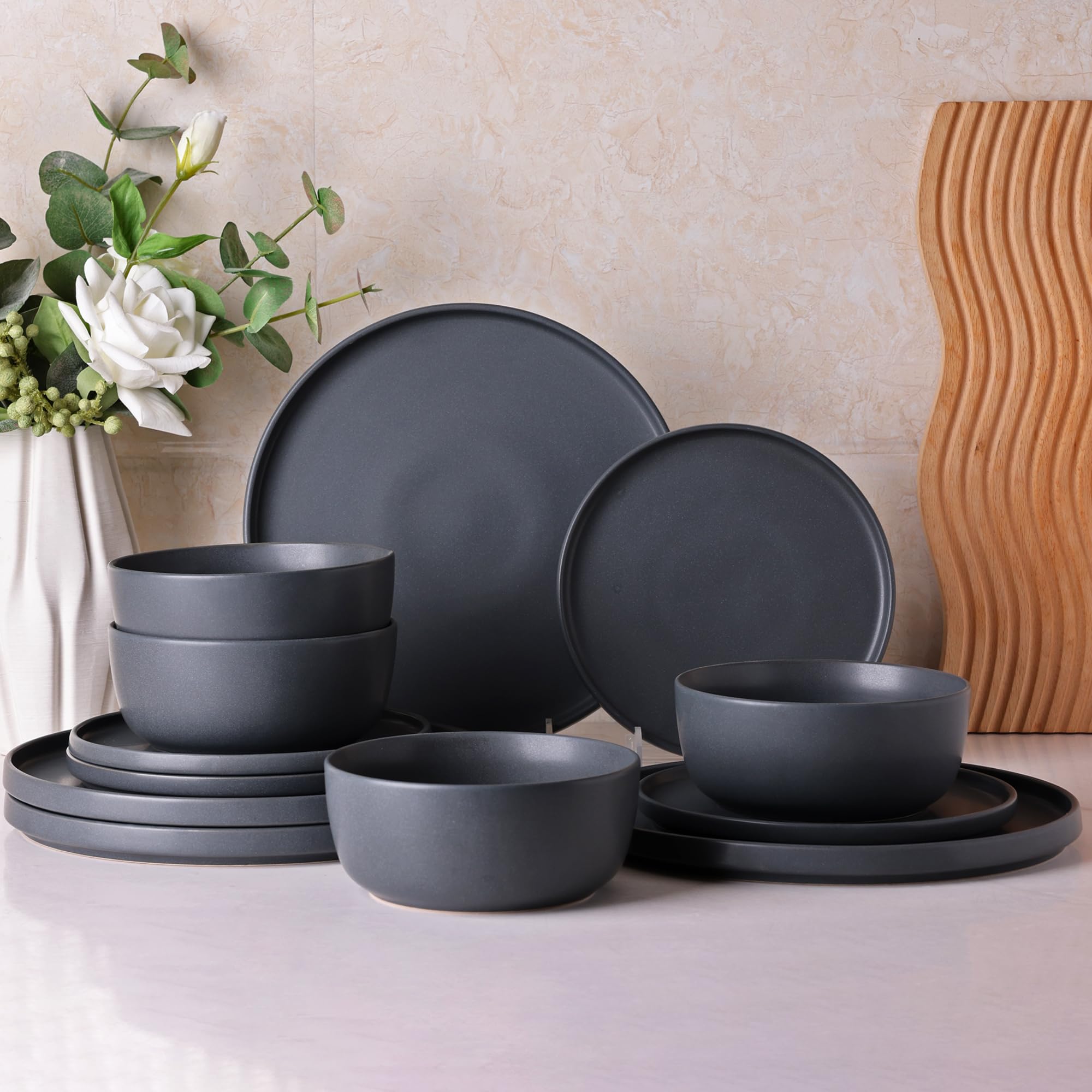 Stoneware Dinner Plates: Microwave & Dishwasher Safe Options