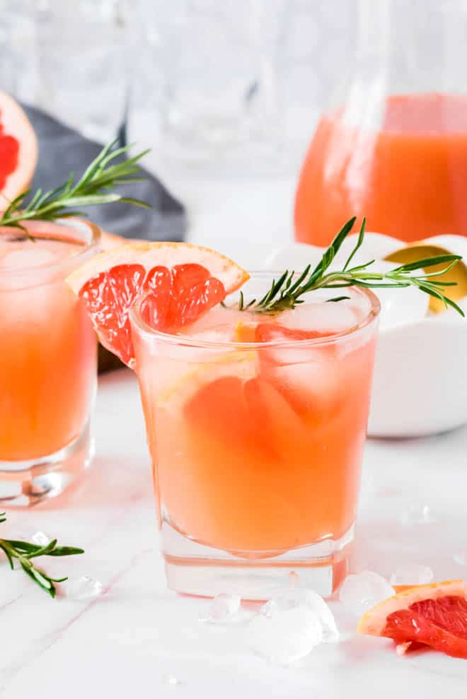 Gin and Grapefruit Cocktail: Tips? (Find the Best Mix for Your Drink)