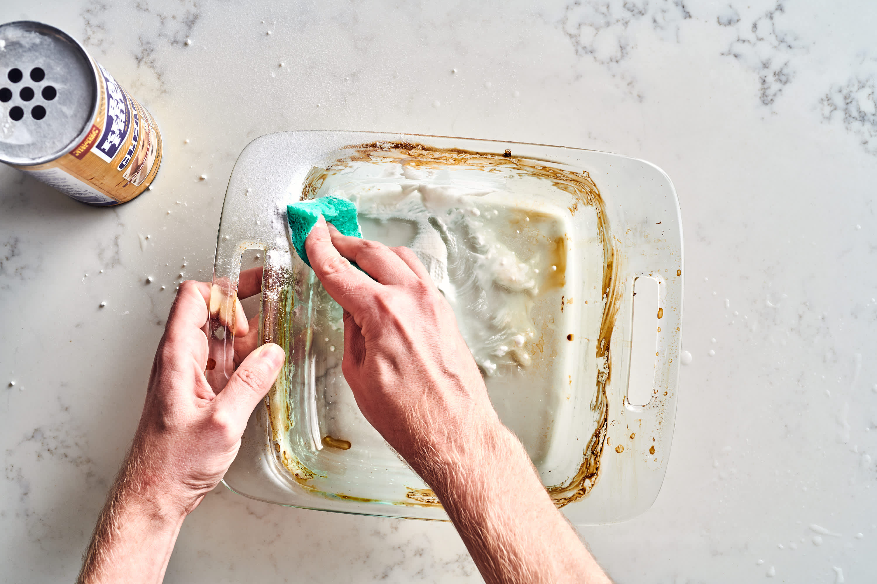 Glass dessert plates, how to clean? Easy tips for you!