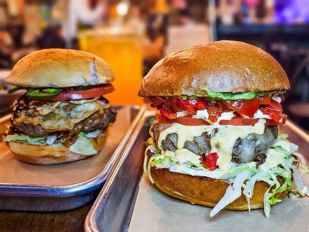 Pub Burger Near Me: Find the Best Burgers in Town