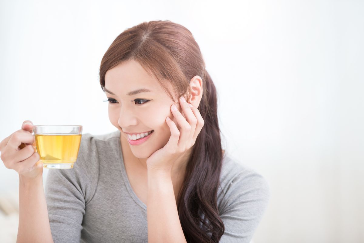 Worried About Stains? Does Drinking Green Tea Stain Your Teeth? Heres What You Need to Know!