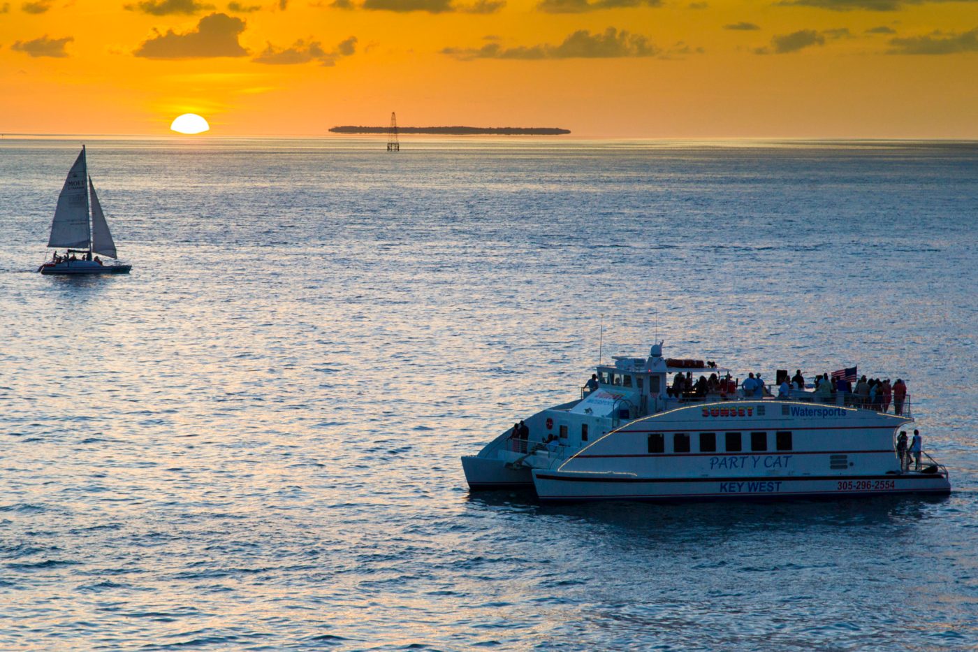 Key West Dinner Cruise: Best Options for a Night Out!