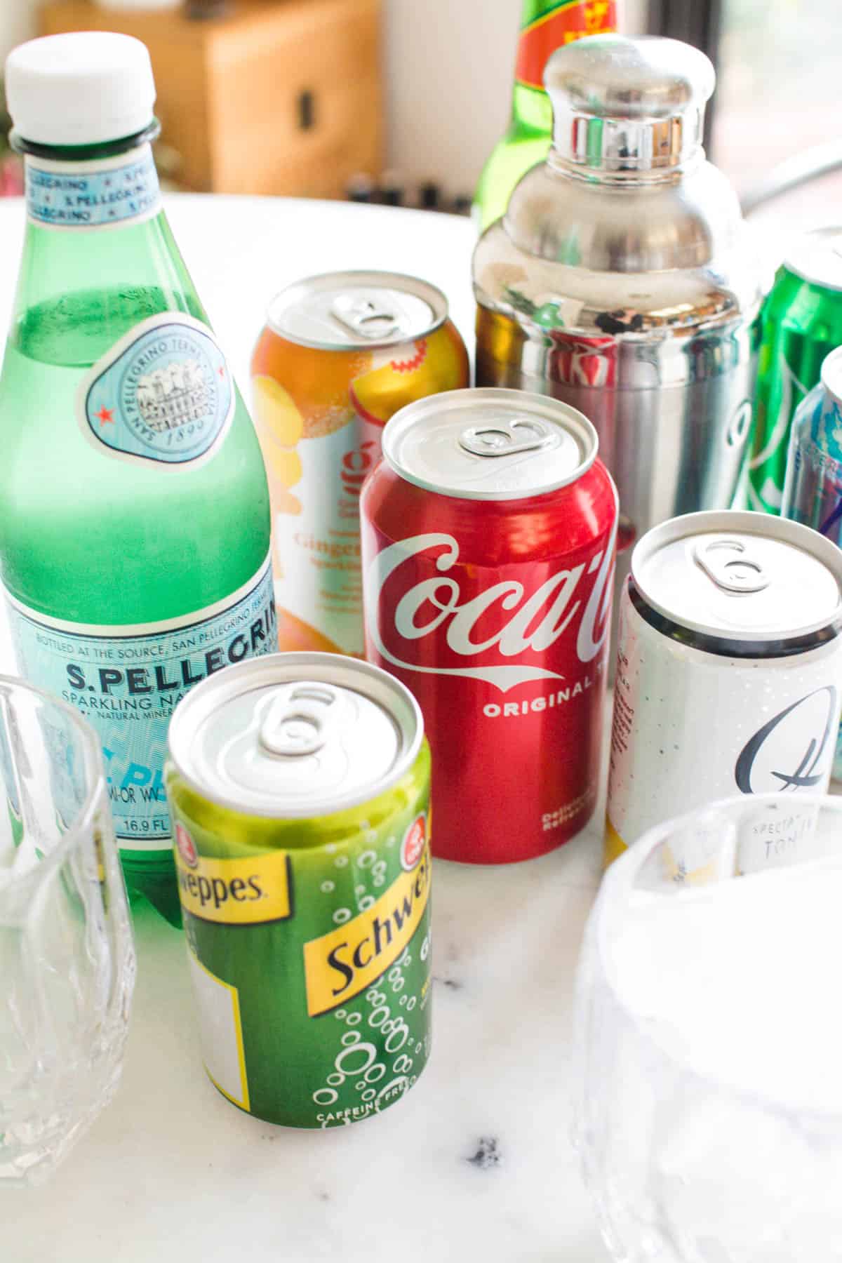 Sparkling Drink Mixers: How to Choose the Right Mixer for Your Favorite Spirits and Cocktails.