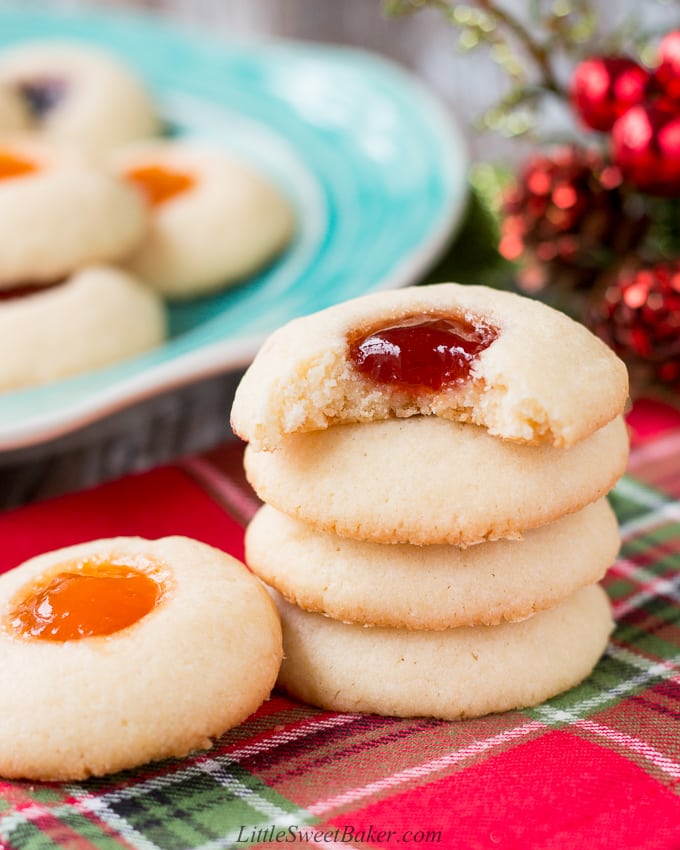 How to Make Perfect Jam Filled Cookies: Tips and Tricks from a Pro Baker