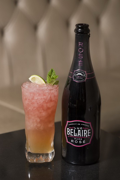 Bel Air Rose Drink: Discover the Perfect Summer Cocktail Recipe.