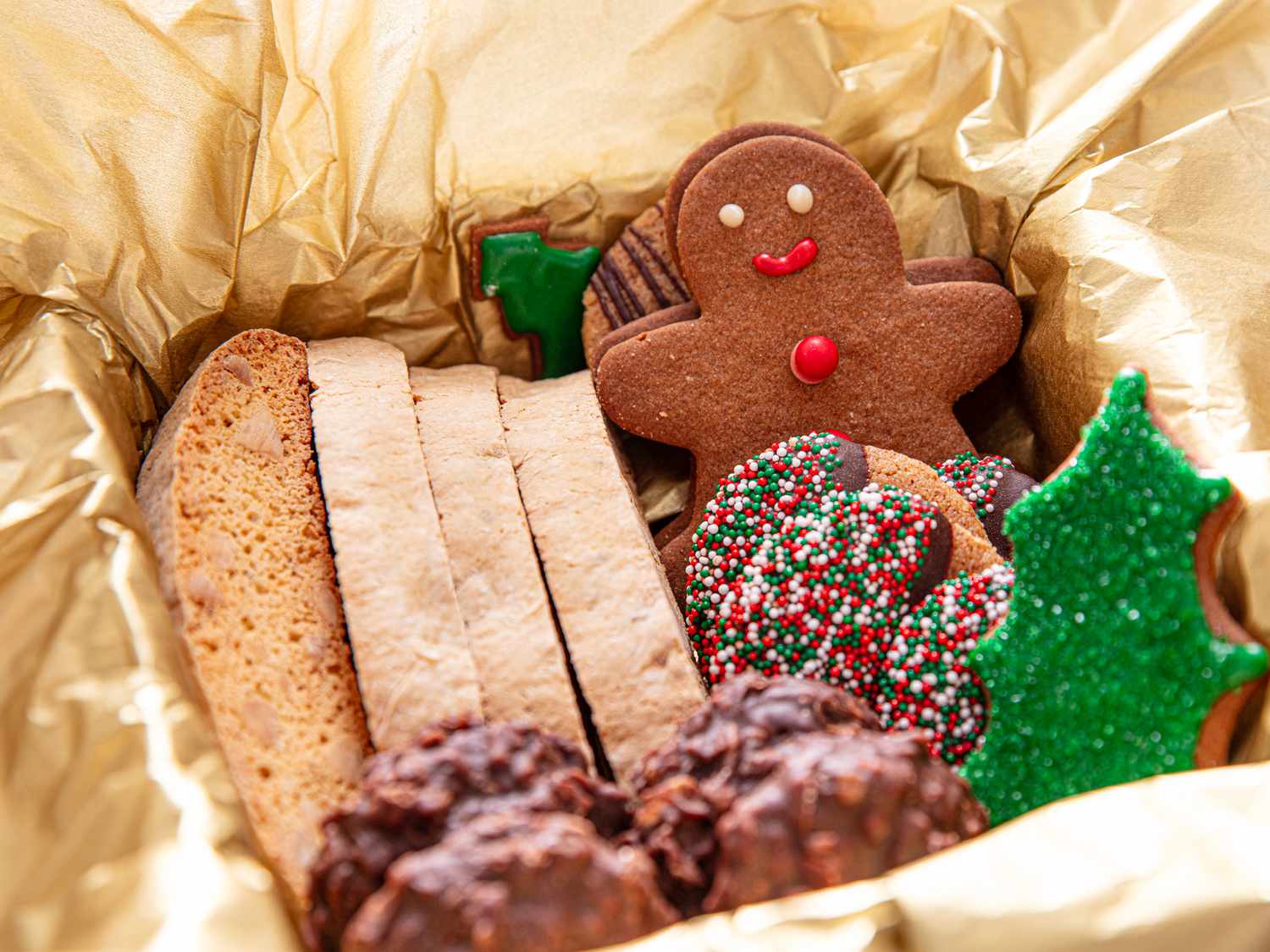 Magnetic Cookie Box: What Is It? Easy Guide to These Trendy Treat Boxes!