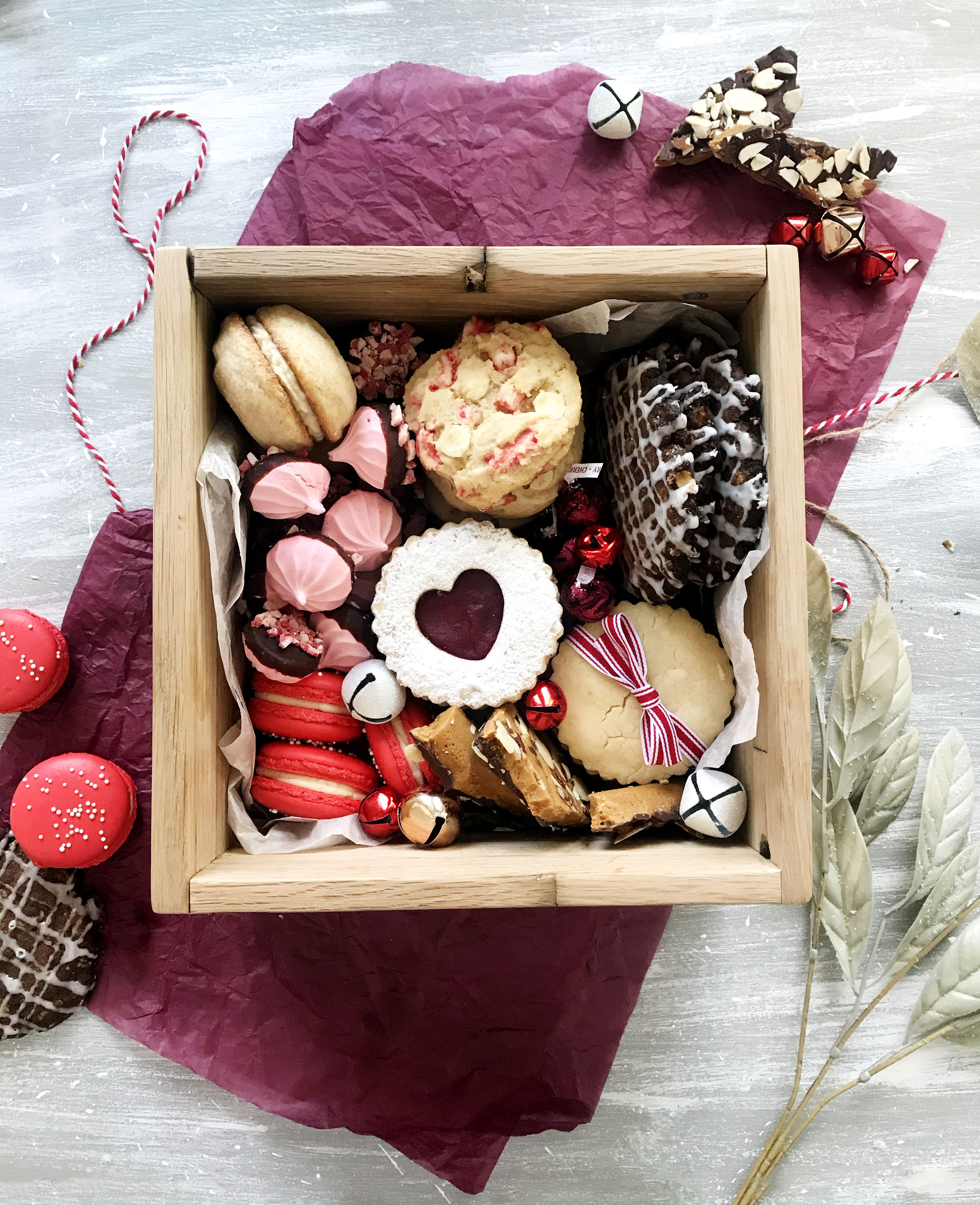 Make Your Own Cookie Gift Boxes DIY Tips