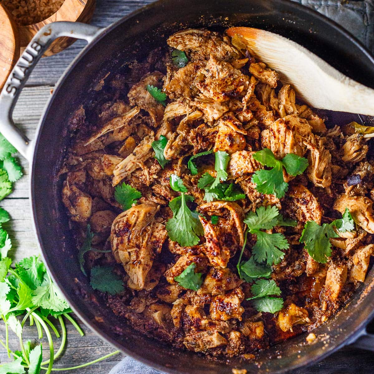 Yummy Instant Pot Dutch Oven Recipes: Try These Tonight!