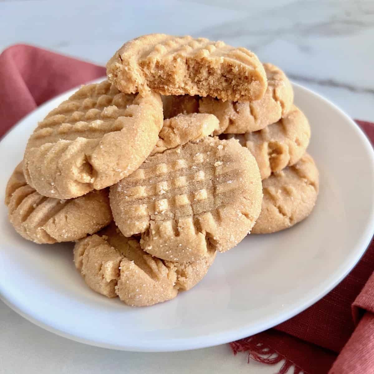 Need a Simple Dessert Recipe: Check This Small Batch Peanut Butter Cookies!