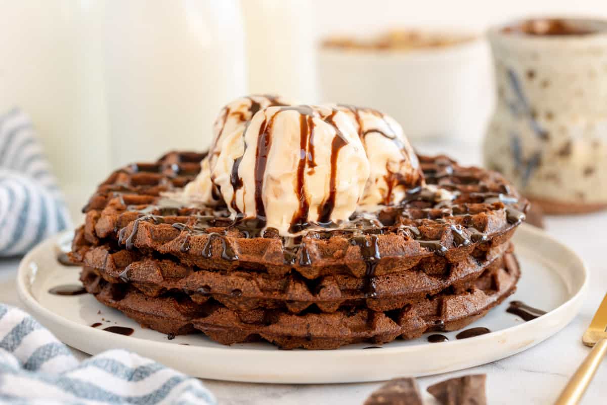 Easy Waffle Dessert, the Ultimate Treat for Sweet Lovers