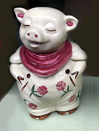 Want a Shawnee Mammy Cookie Jar? Read This First!